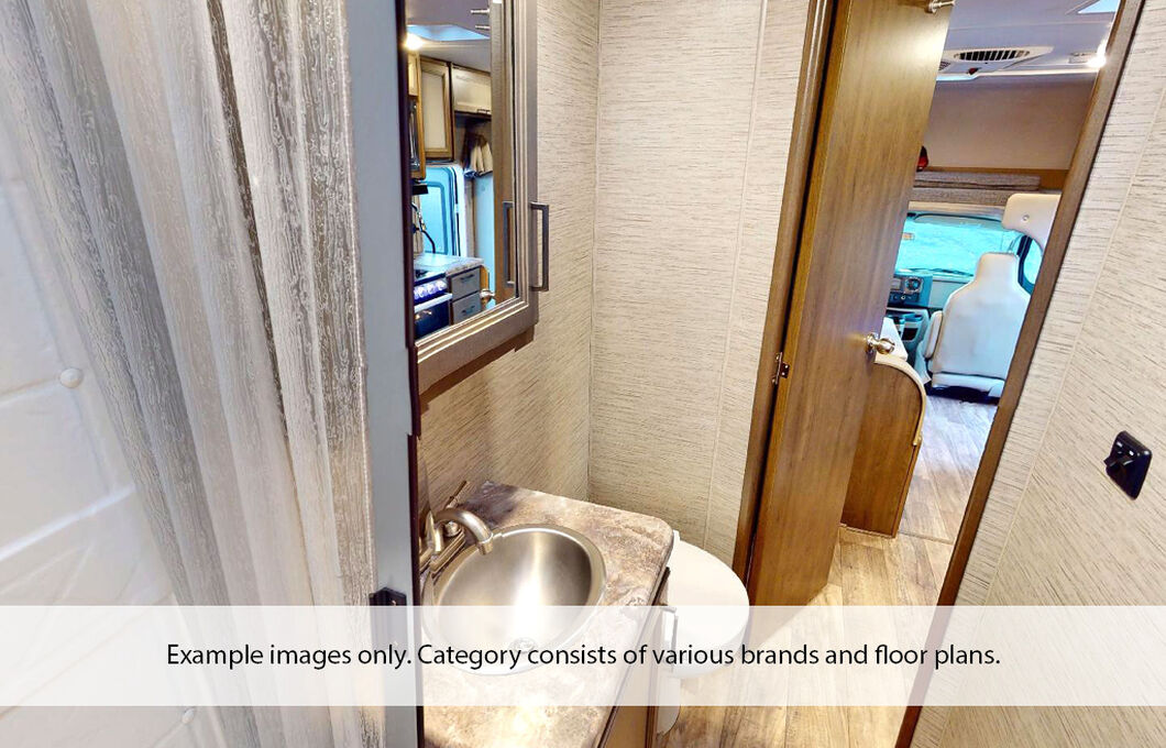 Class C Motorhome Run of Fleet (C-ROF), , hi-res image number 11